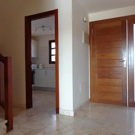 Casa Miel Κοραλέχο